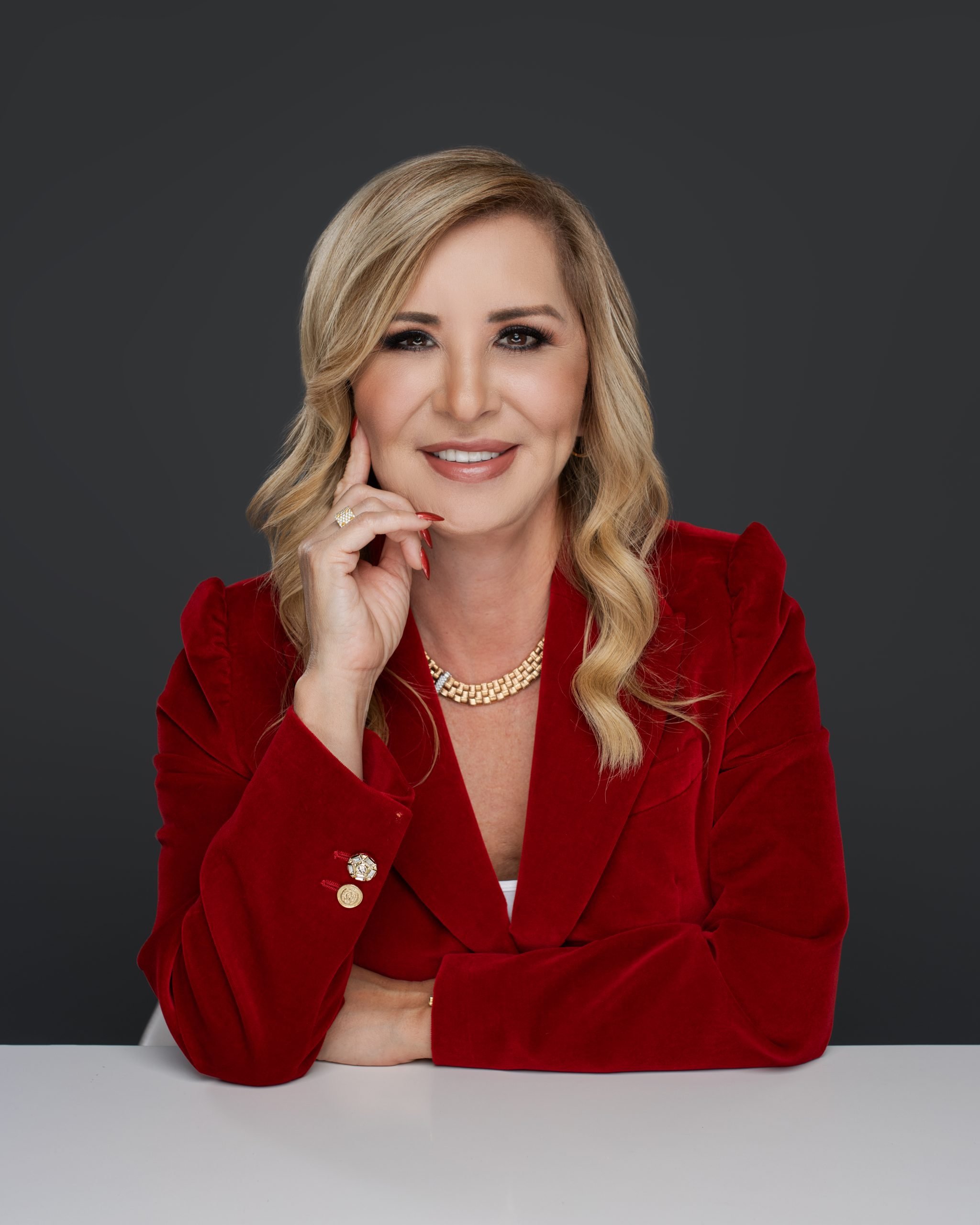 Dr. Annabelle Palomo